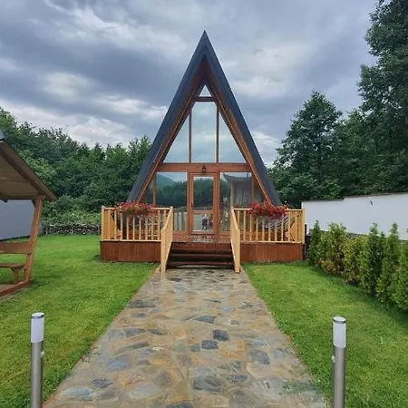 Doka Valea Sebesului A-frame 营地 Sebeşu