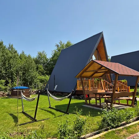 Doka Valea Sebesului A-frame 营地